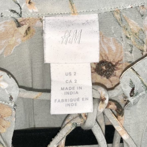 H&M Green Dress, Size 2 - Picture 3 of 3